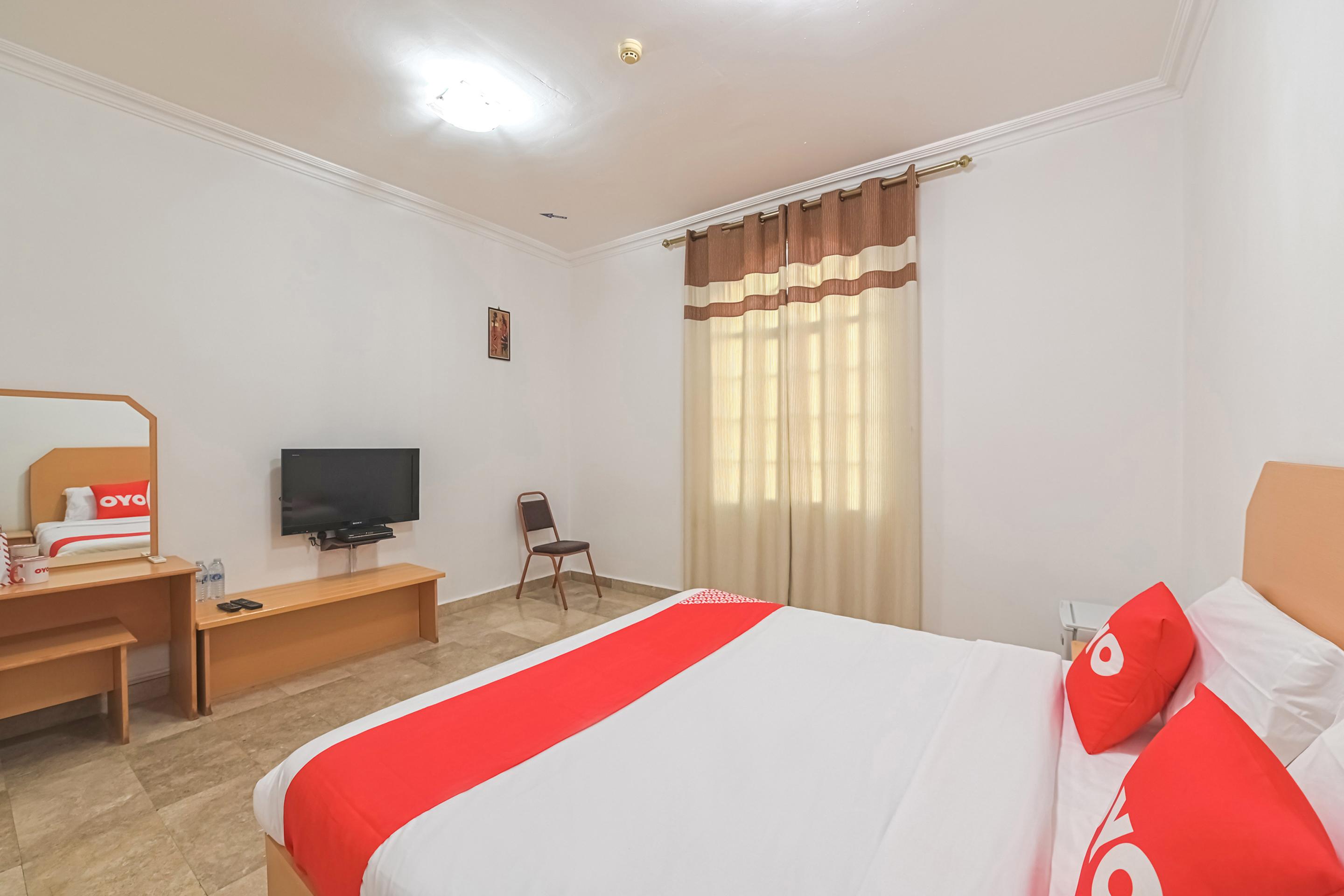 Majestic Hotel Wadi Kabir Bagian luar foto