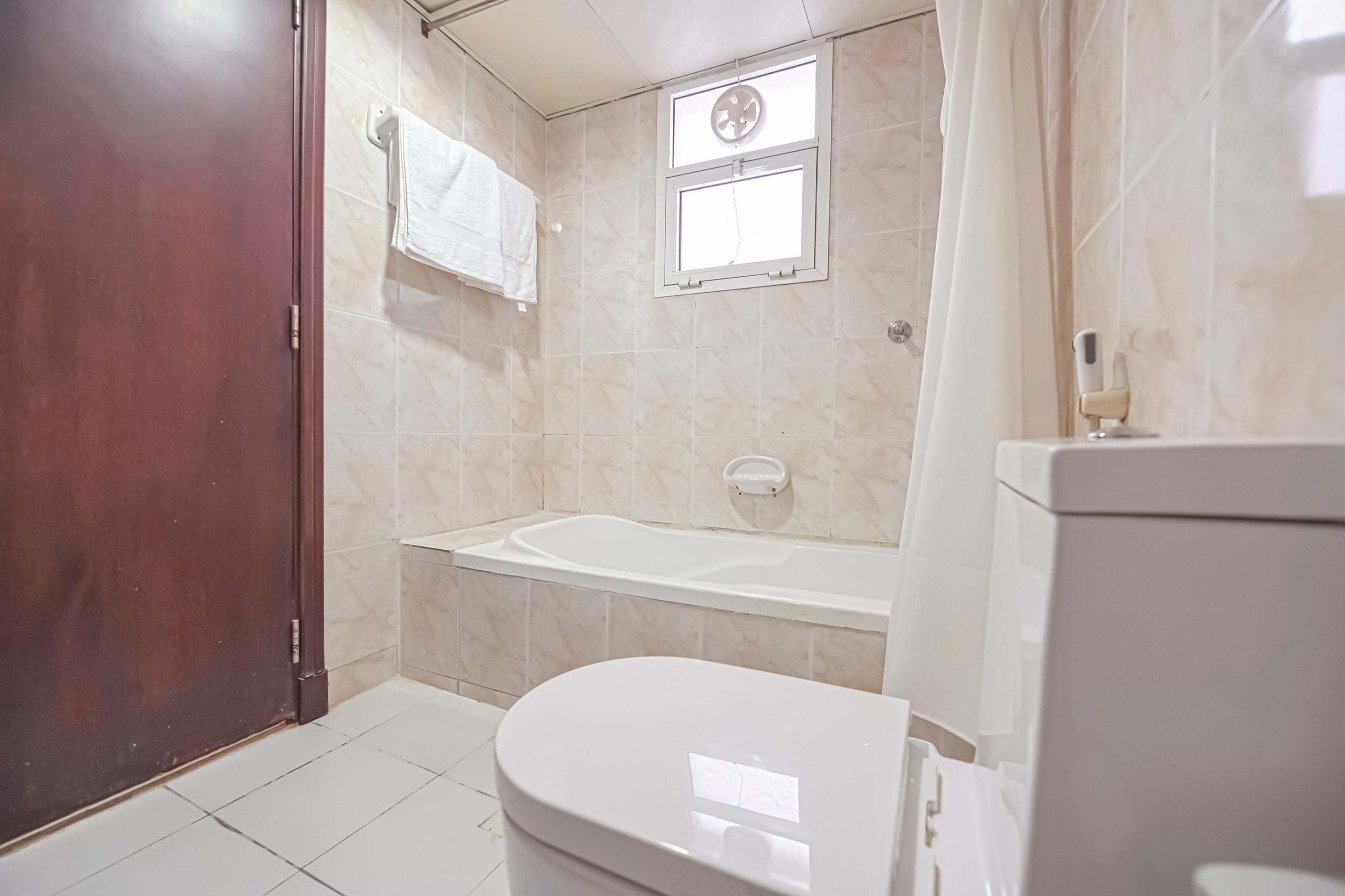 Majestic Hotel Wadi Kabir Bagian luar foto